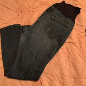 Old Navy Maternity straight leg full panel jeans